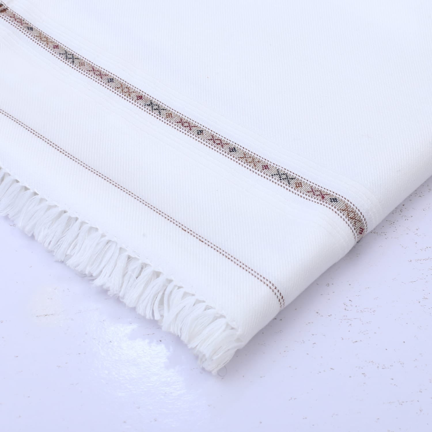 Swati Woolen Shawl Off White - Faisalbad Fabrics